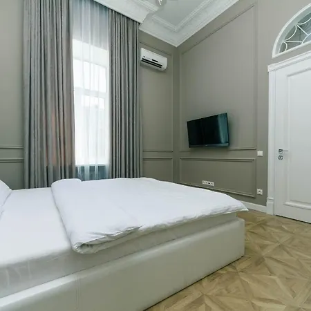 Vip Near Premier Palace&arena Kiev