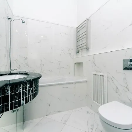 Vip Near Premier Palace&arena Apartamento Kiev